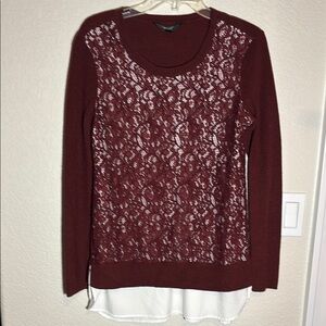 Simply Vera VERAWANG Burgundy Lace Overlay Sweater with White Hem